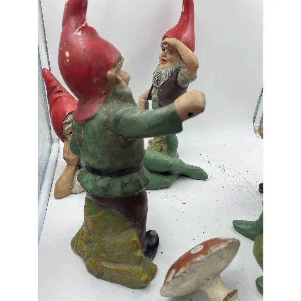 RARE Vintage Heissner West Germany Terracotta Garden Gnome Set of 4 + Mushroom